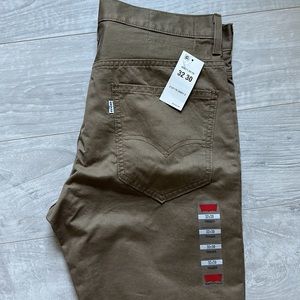 Levi’s brown skinny fit chinos. 32x30.